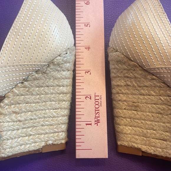 L.A.M.B. Gwen Stefani raffia leather wedge sandals sz6.5 espadrille heels - Picture 5 of 5